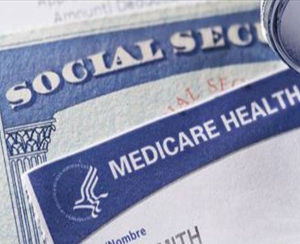 La mayoría de los adultos estadounidenses se opone a las propuestas que reducirán las prestaciones del Medicare o del Seguro Social y la mayoría apoya aumentar los impuestos a las personas con los ingresos más altos a fin de que el Medicare siga funcionando como hasta ahora.