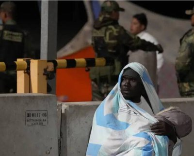 Una crisis migratoria en la frontera entre Chile y Perú se intensificó cuando cientos de personas quedaron varadas sin poder cruzar a Perú en un esfuerzo por regresar a Venezuela, su país de origen.