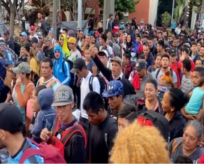 El objetivo es exigir al gobierno libre tránsito y justicia para las 40 personas detenidas que murieron a finales de marzo en un incendio desatado en una estación migratoria de Ciudad Juárez, Chihuahua.