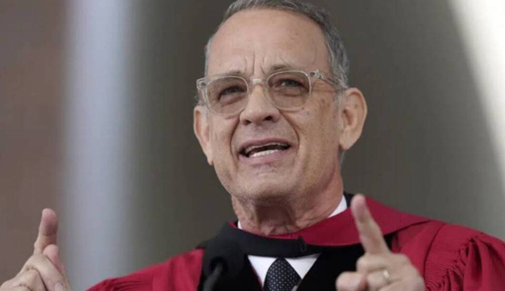 Hanks, quien recibió un doctorado honorario en artes