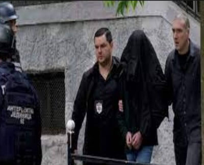 Nueve personas murieron, la mayoría de ellas menores, víctimas de un tiroteo perpetrado por un estudiante en un colegio de Belgrado, la capital de Serbia, según informaron las autoridades, que confirmaron la detención del sospechoso de 14 años y de su padre, propietario del arma utilizada.