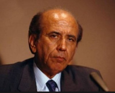 cuando a Carlos Andrés Pérez lo sacaron de la Presidencia de la República, y él, más consciente que todos nosotros, del disparate que se acababa de realizar, afirmó: “Hubiera preferido otra muerte