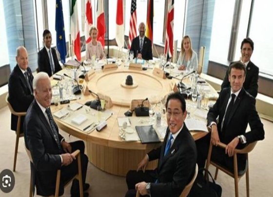 El presidente de Ucrania, Volodímir Zelenski, se reunió con los líderes del G7 en Hiroshima ( Japón), con la finalidad de concretar ayudas de Occidente para darle más soporte a su país en la guerra desencadenada por Rusia. Estados Unidos anunció la entrega de un nuevo paquete de ayuda militar por 375 millones de dólares.