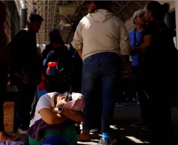 Operativos de búsqueda estaban activos este miércoles para encontrar a un grupo de unos 50 migrantes presuntamente secuestrados cuando se desplazaban en un autobús por el centro de México.