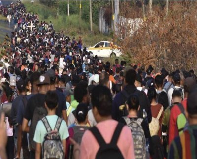 Durante 90 días, Estados Unidos enviará los refuerzos militares a su frontera con México, en una estrategia de preparación ante un posible éxodo masivo de migrantes que podrían entrar por el borde sur en el marco del levantamiento de las restricciones al paso fronterizo a causa del Covid-19, consignadas en el controversial Título 42 que llega a su fin el próximo 11 de mayo.