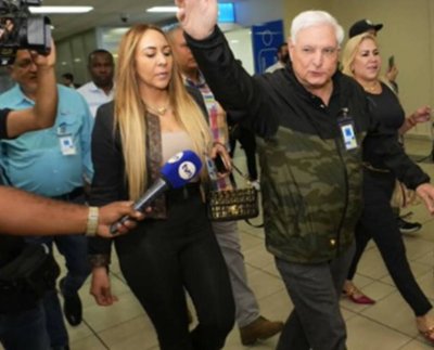 El ex mandatario y otras 14 personas son acusados de la supuesta malversación de 44 millones de dólares provenientes de comisiones por contratos con el Estado.