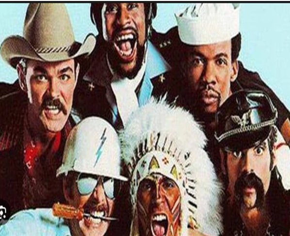 Village People de los años 80, el cual muestra la inclusión con un fin mayor, este es grupo super heterogéneo que se une para cantar, en el caso del grupo se transmite el sentido de agrupación con el mismo objetivo, cantar y actuar.