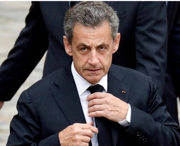 El ex presidente fue condenado en primera instancia en marzo de 2021 a tres años de cárcel, dos de ellos exentos de cumplimiento, por un delito cometido en 2014, dos años después de abandonar el poder, cuando utilizó su influencia para obtener beneficio en otra causa.