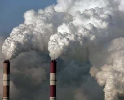 La Universidad de Harvard concluye que una de cada cinco muertes en el mundo está causada por la contaminaciónatmosférica provocada por el uso de combustibles fósiles