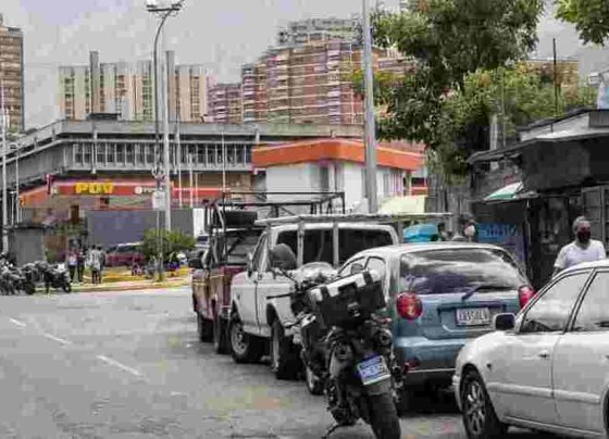 El desespero se apropia de los venezolanos ante una cesta alimentaria superior a los 523 USD mensuales con un salario mínimo inferior a 5 dólares