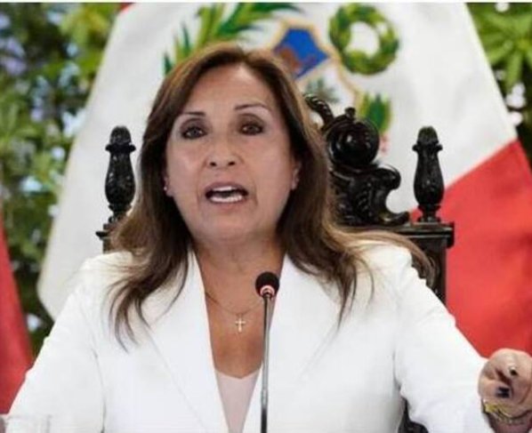 Por caso Rolex allanaron vivienda de presidenta peruana Dina Boluarte. Es investigada por el Ministerio Público por los presuntos delitos.