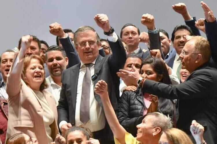 ", Ebrard comentó que la sesión en la que Morena definirá las reglas para elegir su candidato a las elecciones de 2024