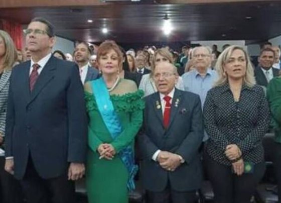 Manuel Rosales manifestó, " que es un acto de justicia a la gran trayectoria artística de está talentosa actriz ".