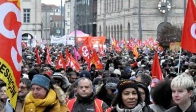 Macron sostuvo que las plataformas de redes sociales como Snapchat y TikTok jugaron un “papel considerable” en el fomento de actos de violencia