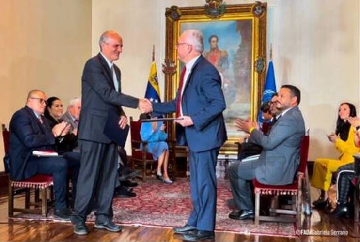 El gobierno de Venezuela y la Organización de Naciones Unidas para la Alimentación y la Agricultura (FAO) suscribieron el miércoles un acuerdo de cooperación