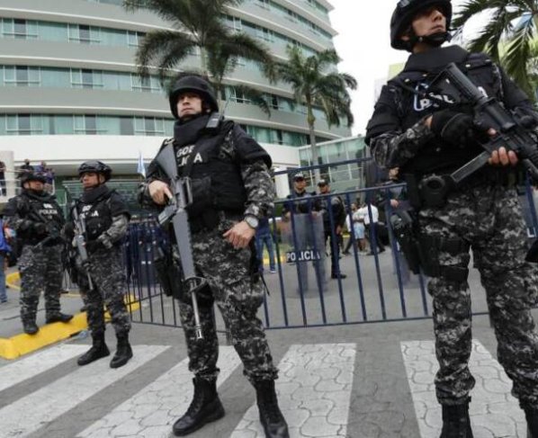 Al menos cinco personas murieron y otras ocho resultaron heridas este domingo 4 de Junio
