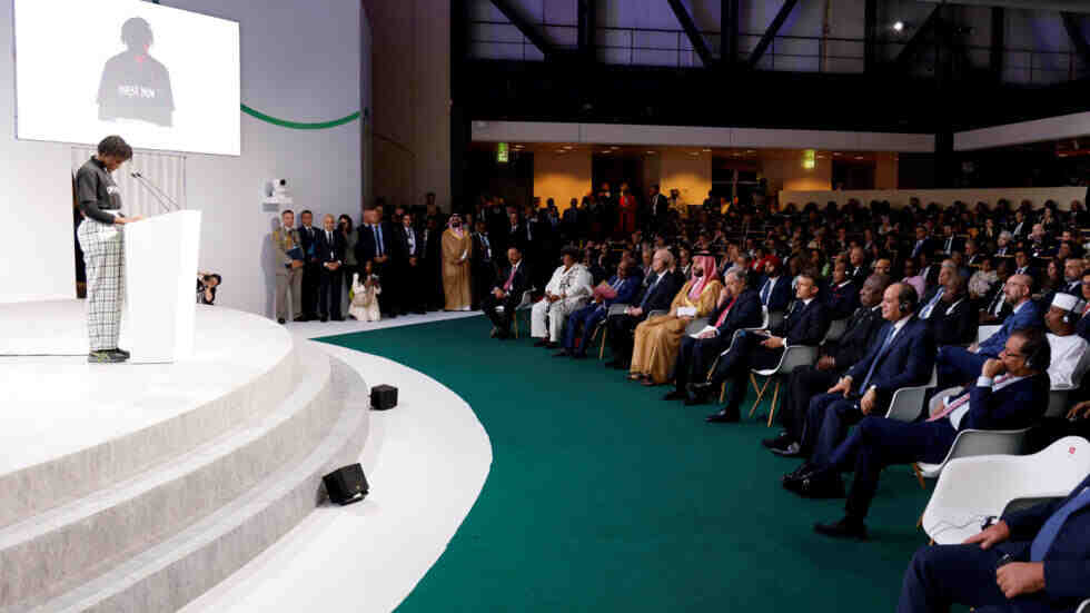 Cumbre climática de París logró "consenso completo" para reformar el sistema financiero mundial.