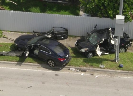 Este lunes se registró un choque entre dos vehículos, en una vía importante de Miami-Dade, informaron las autoridades.