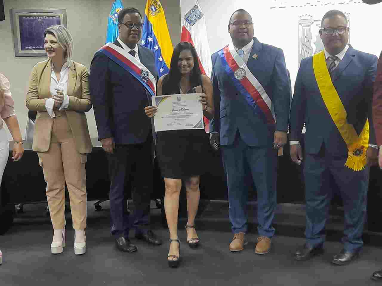 El profesionalismo de los periodistas de HEY quedó evidenciado con el homenaje ofrecido a nuestra Jaira Molano por el ayuntamiento zuliano.