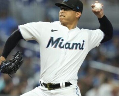 El venezolano de los Marlins recetó a más de 10 contrarios por segunda vez en la zafra.