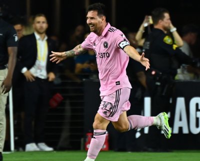 Lionel Messi ingresó en el segundo tiempo del desafío ante el Cruz Azul, junto al venezolano Josef Martínez y Sergio Busquets