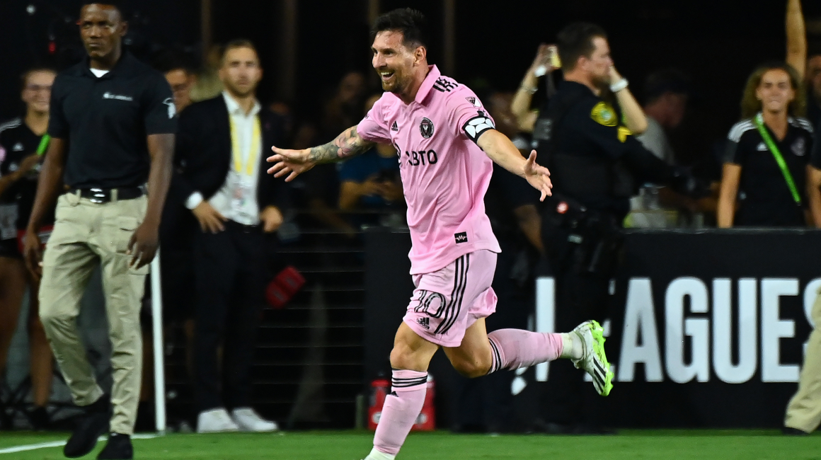 Lionel Messi ingresó en el segundo tiempo del desafío ante el Cruz Azul, junto al venezolano Josef Martínez y Sergio Busquets