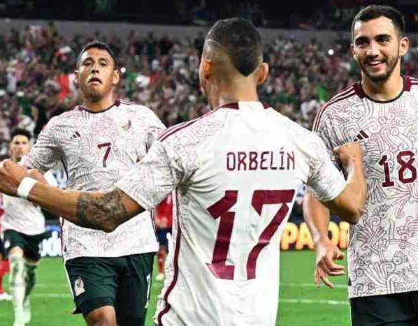 La Selección de México se impuso con pizarra de 2-0 a su similar de Costa Rica y se citarán en semifinales de Copa Oro