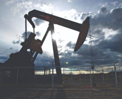 El petróleo de Texas comenzó la jornada sin mucha energía