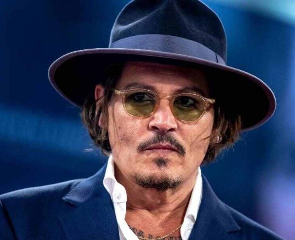 Depp se encontraba en dicha ciudad para realizar un concierto con su banda Hollywood Vampires