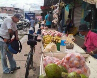 Todo ello es un fenómeno económico que ha traído como resultado se vaya deteriorando la capacidad de compra de la gente.