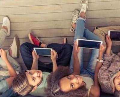 Adolescentes que usan las redes sociales para auto diagnosticar su salud mental.