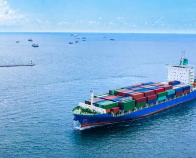 El transporte marítimo mueve alrededor del 90% del comercio mundial y es una fuente importante de contaminación