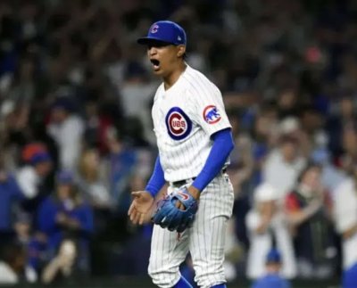 Los Cachorros se adelantaron con tres carreras -entre el primer inning y segundo inning- con sencillos de Cody Bellinge y Nico Hoerner y un elevado de Jeimer Candelario.