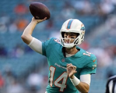 El reporte de Miami Dolphins indicó que Mike White sufrió un duro golpe durante el encuentro ante Houston Texans y presentó algunas irregularidades