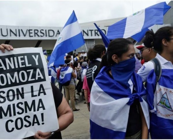 EEUU impuso restricciones de visa a 100 funcionarios municipales, a quienes acusa de reprimir a la sociedad civil.