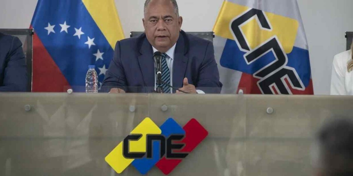 La nueva directiva del CNE empieza su mandato coincidiendo con el comienzo de la campaña electoral de la elección primaria de la fuerzas opositoras y en medio de insistentes especulaciones