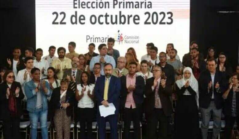 Tradicionalmente han sido empleados escuelas y liceos como centros de votación pero el gobierno niega autorizar su uso en esta ocasión.