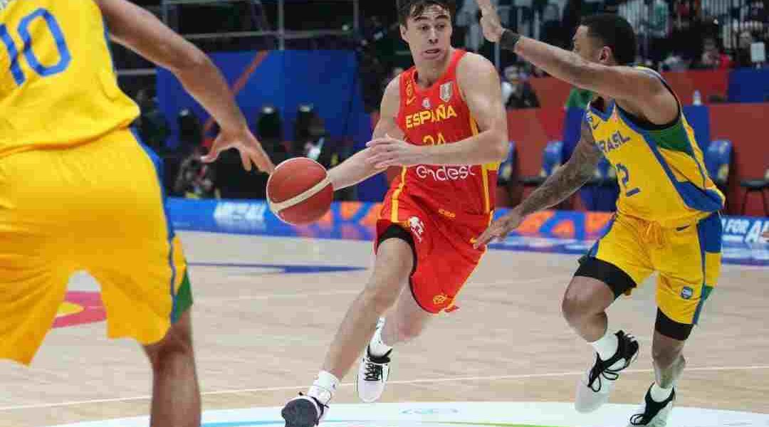 A pesar de lo parejo que fue el encuentro de inicio a final la selección Roja ganó con marcador de 68 por 60 ante Brasil para seguir siendo líder de su grupo.