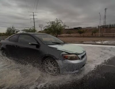 Un hombre murió en el estado mexicano de Baja California Sur cuando una familia de cinco personas fue arrastrada al mar mientras cruzaba un arroyo
