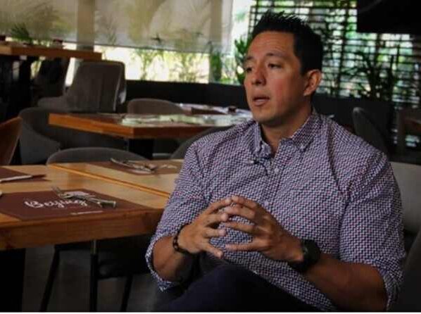 El presidente de la Cámara Nacional de Restaurantes de Venezuela Iván Puerta ratificó que al menos 25 locales en Caracas cerraron sus puertas en el primer semestre del año 2023.