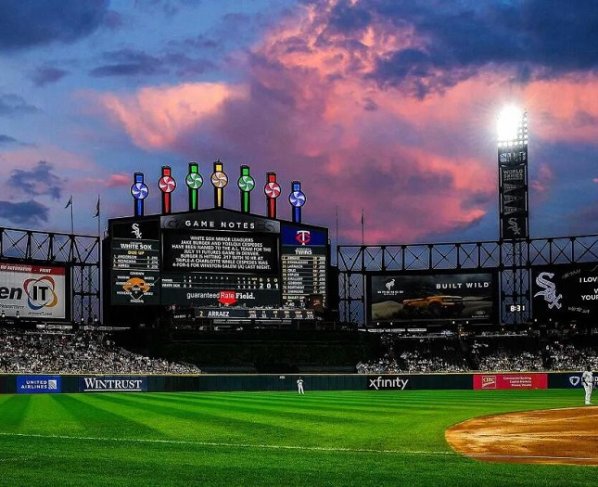 Algunas personas indicaron que el incidente ocurrió alrededor de las 8:45 pm, cuando un hombre decidió disparar contra un grupo de fanáticos