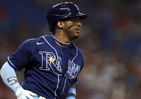 De acuerdo a MLB Wander Franco habría tenido una conversación a través de las redes sociales, con una menor edad lo cual es sumamente grave