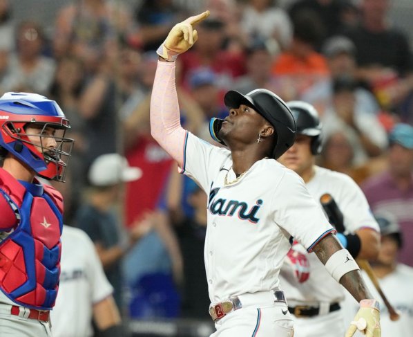 El infielder Jesús Sánchez conectó el imparable en la parte baja del 12vo inning para de esta manera Miami Marlins obtener el triunfo