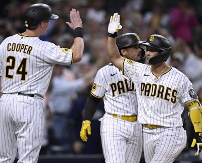 El jugador de Padres de San Diego despachó un cuadrangular y un doble, en el triunfo de los religiosos sobre Miami Marlins de 6 a 2