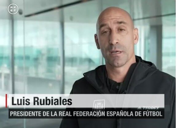 La Liga Profesional de Fútbol femenino de España solicitó la inhabilitación de Rubiales por "los gravísimos hechos y conductas".