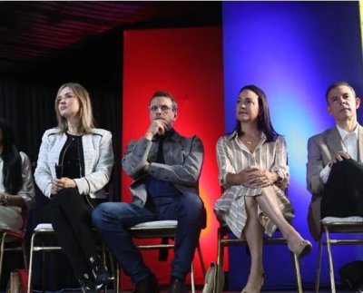 El acuerdo define que los doce que no resulten victoriosos apoyarán al vencedor o vencedora de las primarias para que tenga las máximas posibilidades de vencer al presidente Maduro.