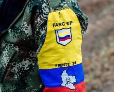 La información agregó que supuestamente esos terrenos "eran usados para observar los movimientos de la Policía Nacional.