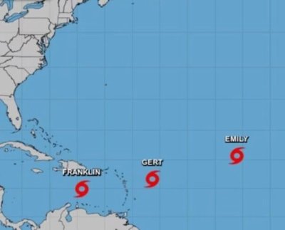 Es un momento de inusitada actividad en la región porque el fenómeno de El Niño facilita la formación de tormentas y huracanes en la temporada de junio a noviembre del Atlántico.
