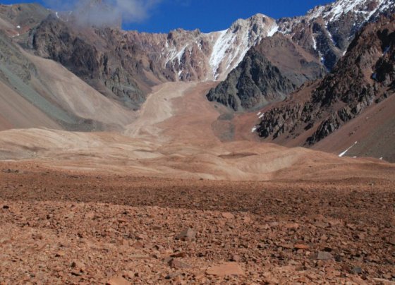 El derretimiento del hielo afecta el estudio de glaciares y otras estructuras congeladas como el permafrost.
