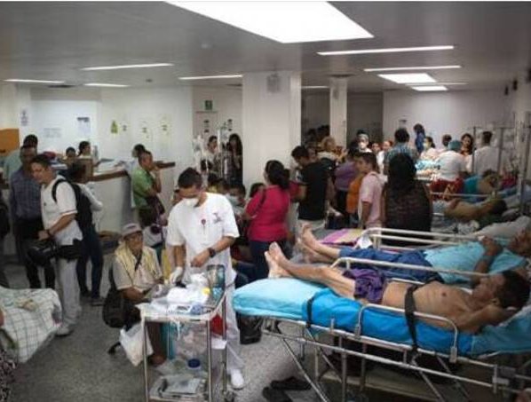 la combinación de un sistema de salud fallido y escasez generalizada de alimentos ha provocado, una catástrofe humanitaria que seguirá empeorando si no se aborda con urgencia”.